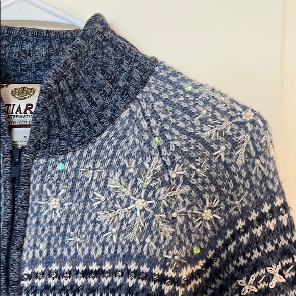 Vintage Blue White Beaded Snowflake Christmas Sweater Small - Picture 7 of 9